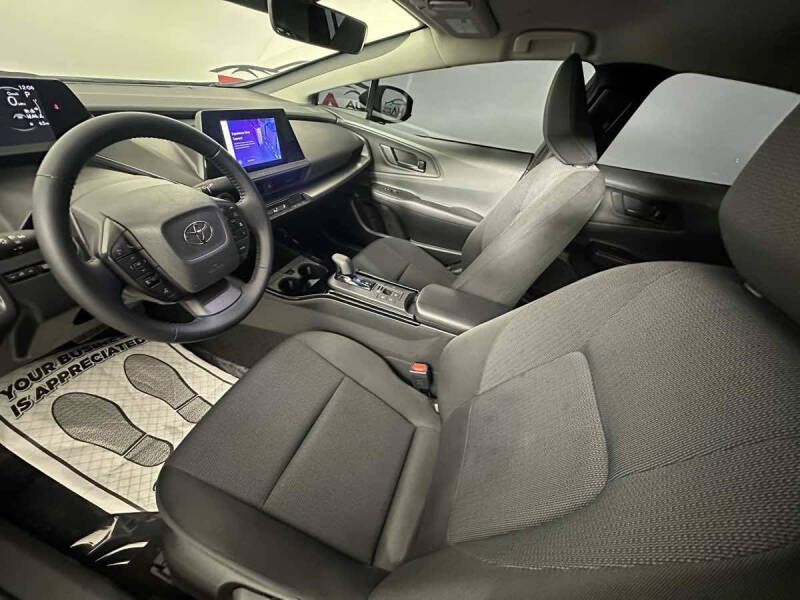 2024 Toyota Prius LE