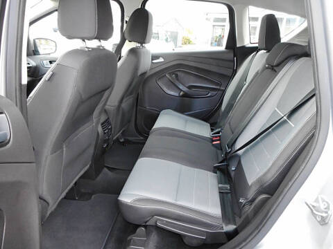 2015 Ford C-MAX Hybrid SE