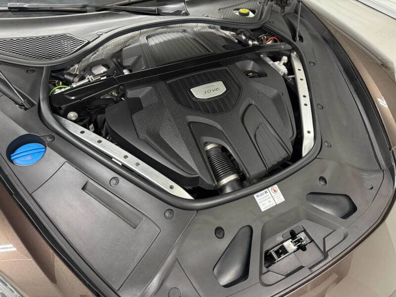 2020 Porsche Panamera
