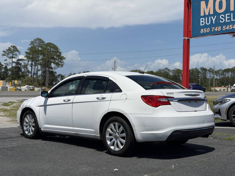 2013 Chrysler 200 Touring