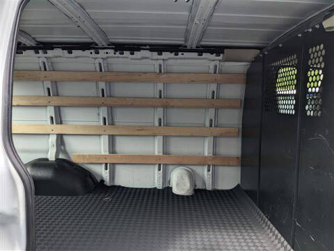 2024 GMC Savana 2500