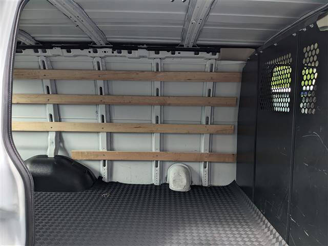 2024 GMC Savana 2500