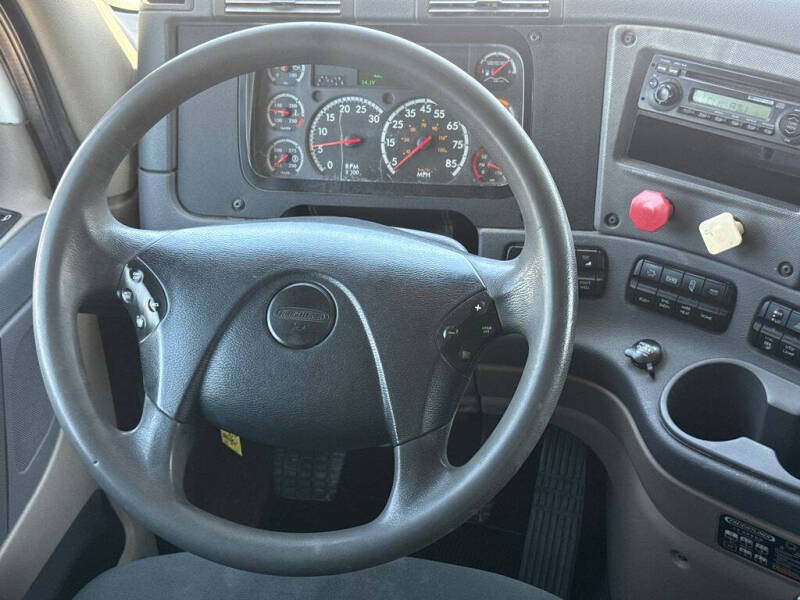 2012 Freightliner Cascadia