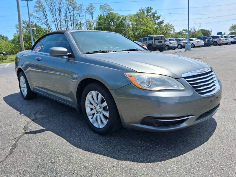 2012 Chrysler 200 Touring