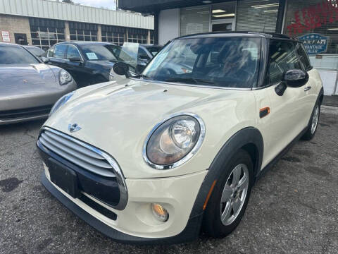 2015 MINI Hardtop 2 Door for sale at Car Online in Roswell GA