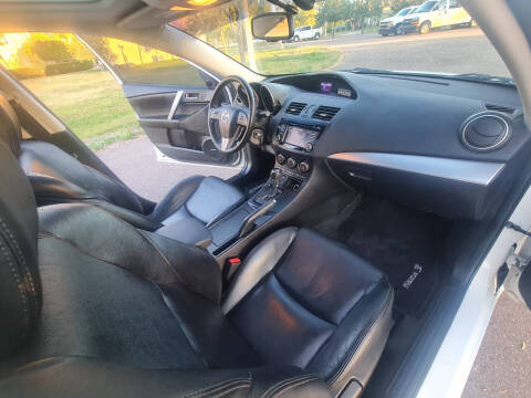 2013 Mazda MAZDA3 i Grand Touring