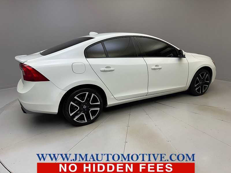 2017 Volvo S60 T5 Dynamic