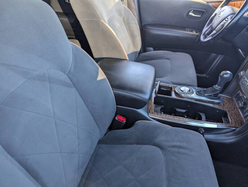 2020 Nissan Armada SV