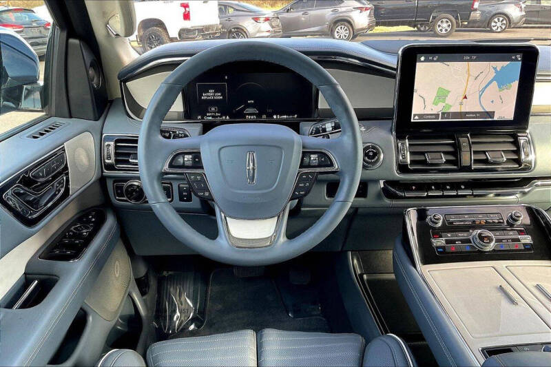 2019 Lincoln Navigator L Black Label