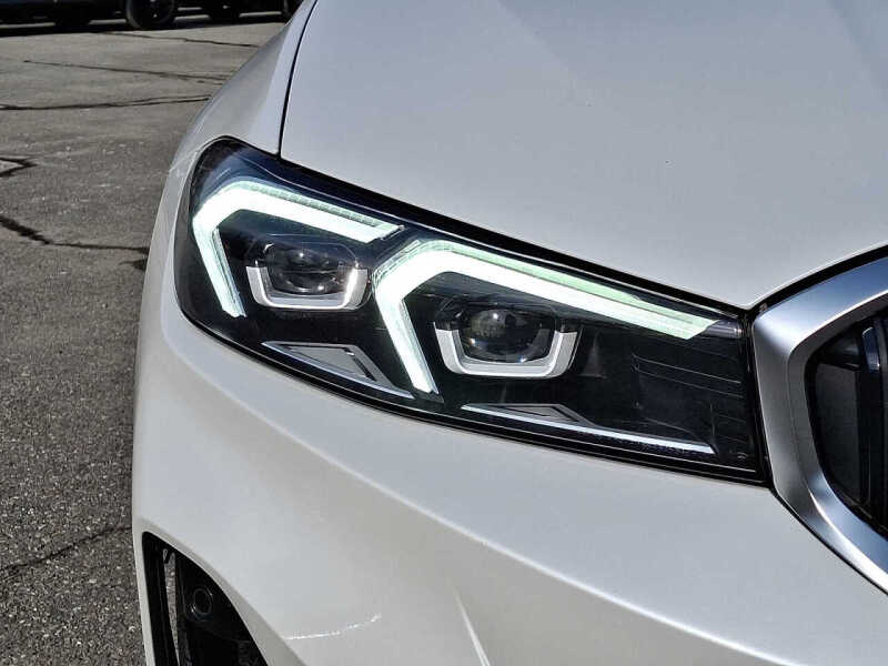 2023 BMW 3 Series 330i xDrive