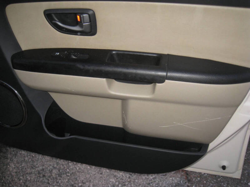 2010 Kia Soul +