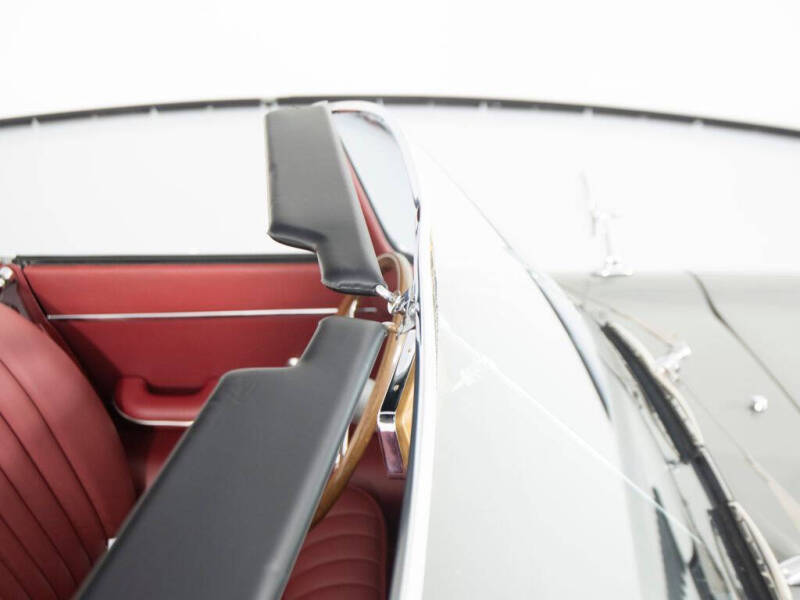1967 Jaguar E-Type
