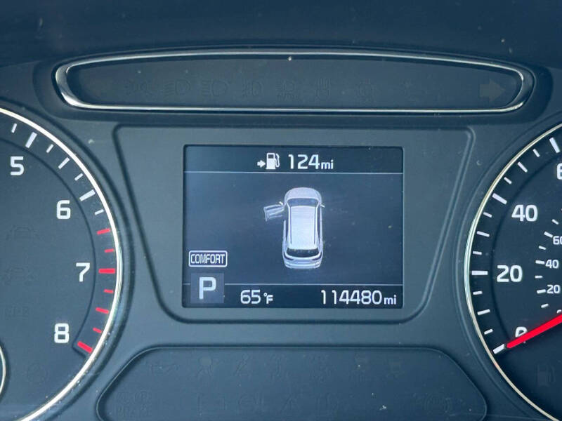 2020 Kia Sorento LX V6