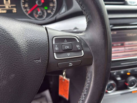 2013 Volkswagen Passat