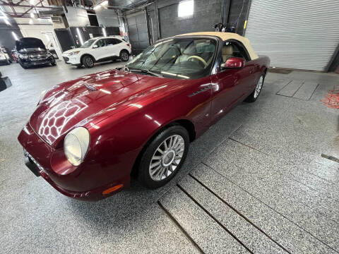 2004 Ford Thunderbird Deluxe