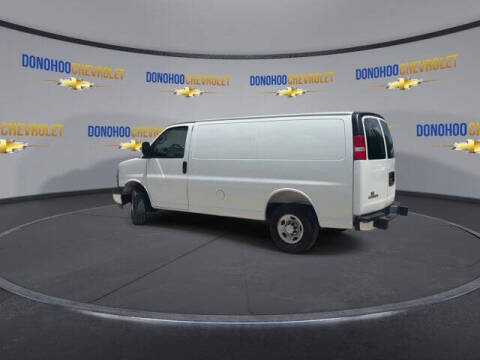 2025 Chevrolet Express 2500