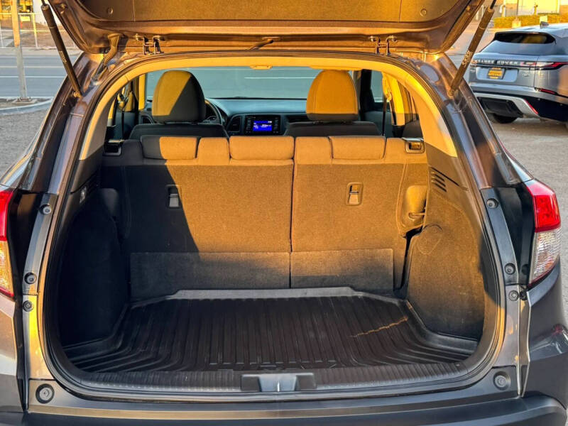 2022 Honda HR-V LX