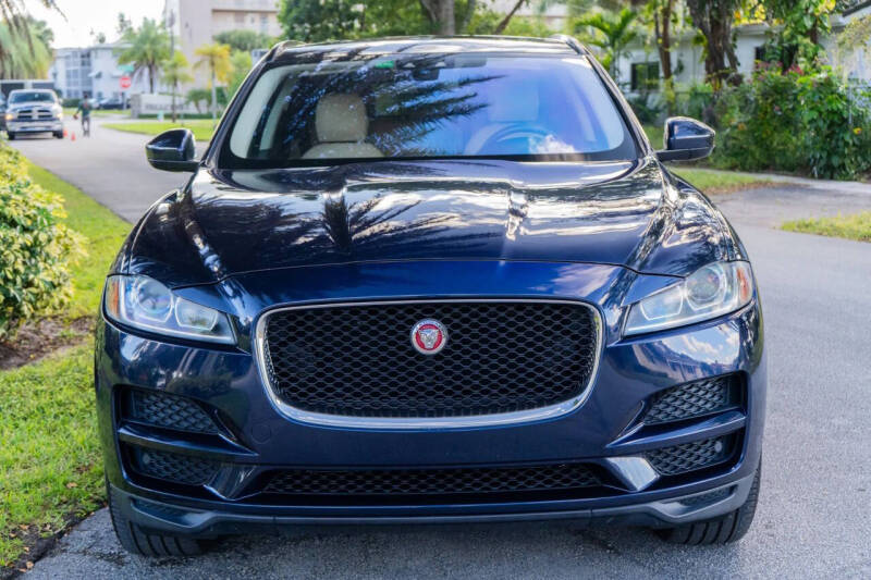 2017 Jaguar F-PACE 35t Premium