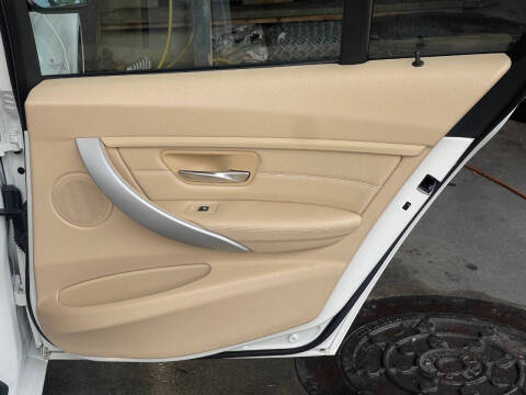 2013 BMW 3 Series 328i xDrive