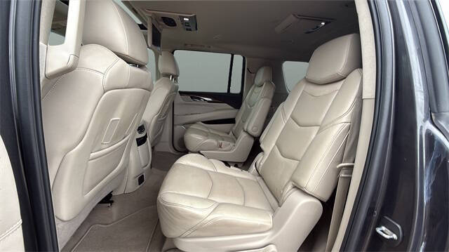 2018 Cadillac Escalade ESV Premium Luxury