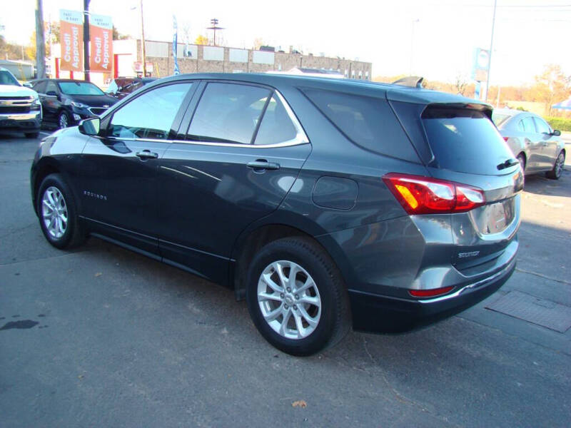 2020 Chevrolet Equinox LT photo 6