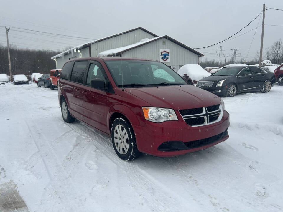 2014 Dodge Grand Caravan SE's photo