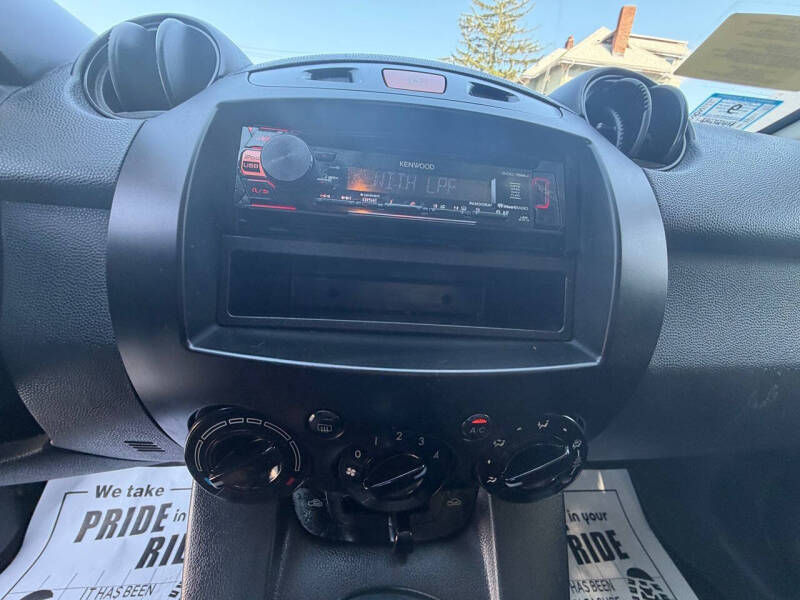 2011 Mazda MAZDA2 Sport