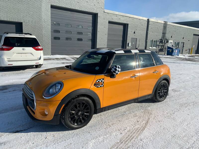 2015 MINI Hardtop 4 Door for sale at The Car Buying Center in Saint Louis Park MN