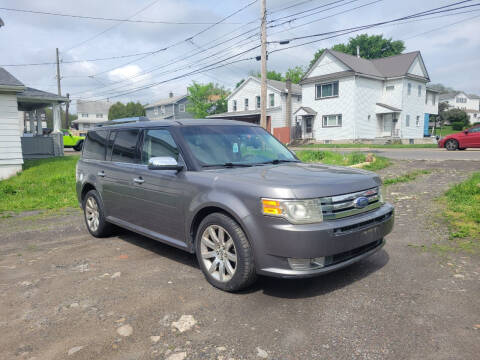 2009 Ford Flex for sale at MMM786 Inc in Plains PA