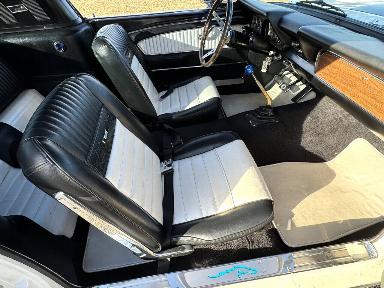 1965 Ford Mustang 46
