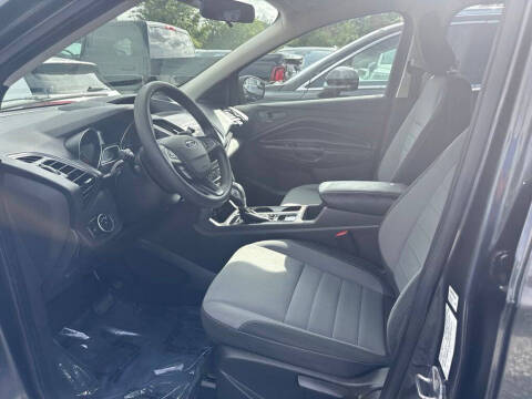2019 Ford Escape S