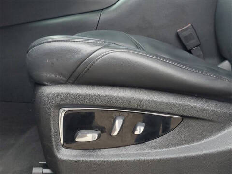 2017 Cadillac Escalade Premium Luxury