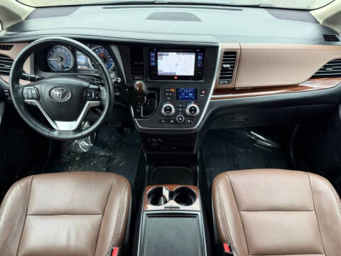 2017 Toyota Sienna