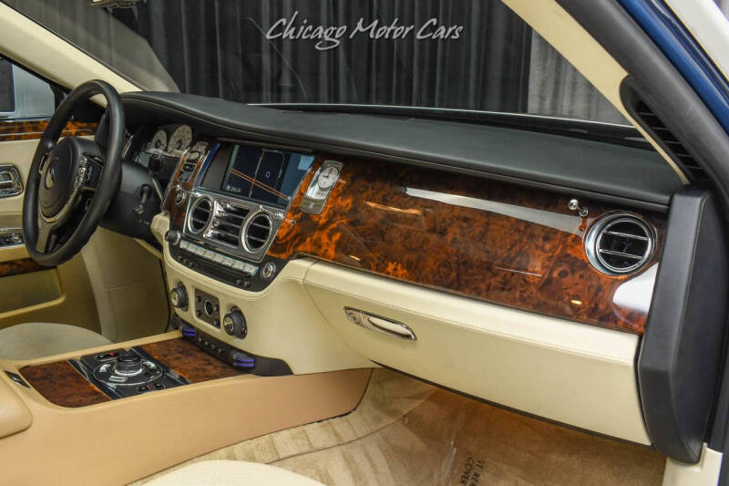 2012 Rolls-Royce Ghost
