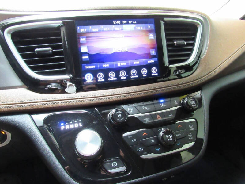 2017 Chrysler Pacifica Limited