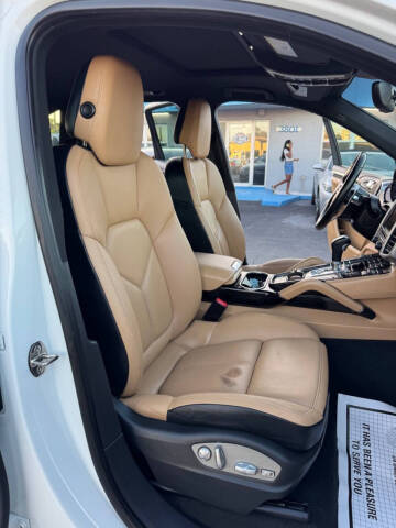 2016 Porsche Cayenne