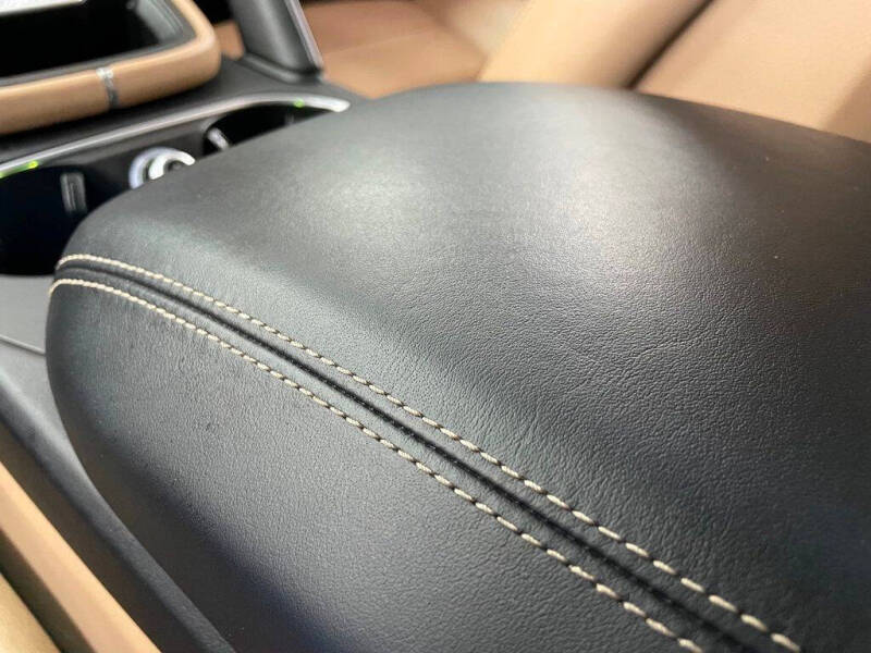 2023 Porsche Cayenne E-Hybrid