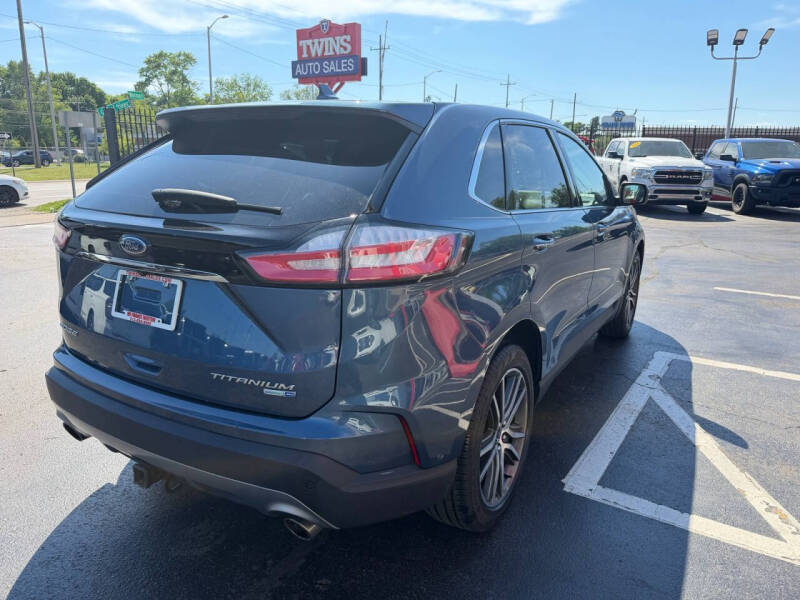 2019 Ford Edge Titanium