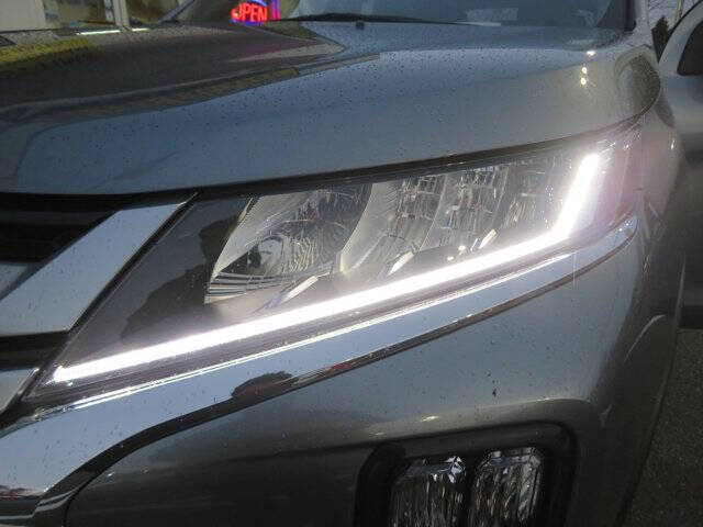 2023 Mitsubishi Outlander Sport SE