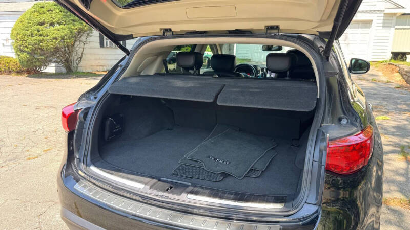 2011 Infiniti FX35