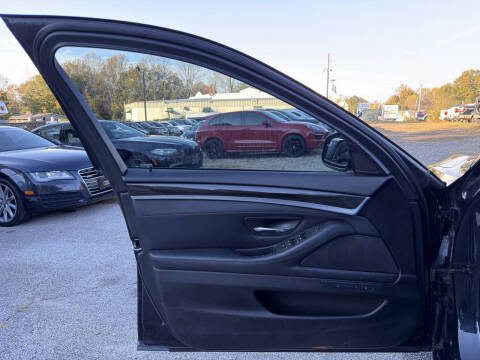 2013 BMW 5 Series 550i