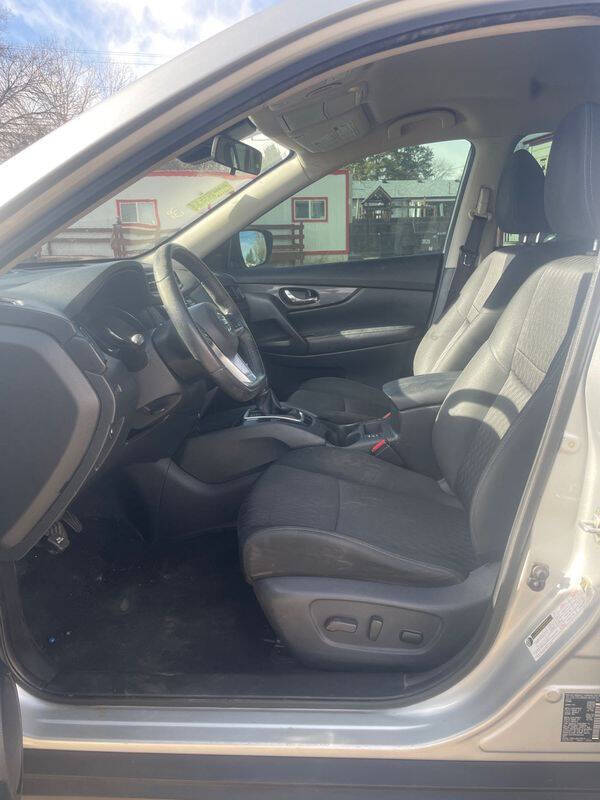 2019 Nissan Rogue SV