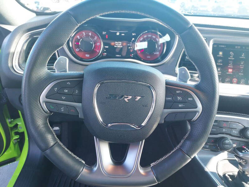2015 Dodge Challenger SRT Hellcat