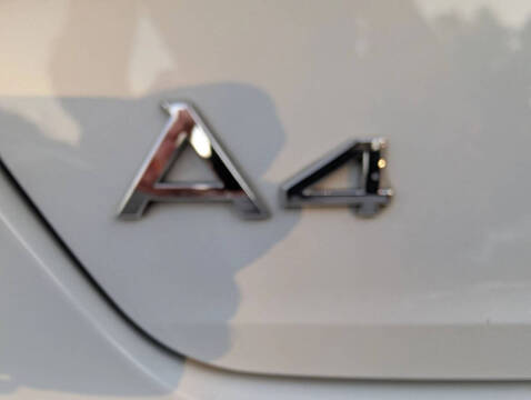 2017 Audi A4 2.0T quattro Premium Plus