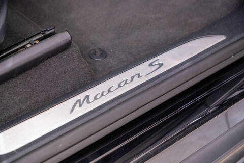 2017 Porsche Macan S