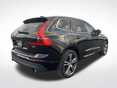 2018 Volvo XC60 T5 Momentum