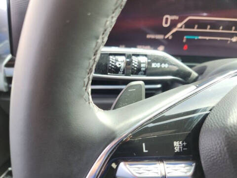 2025 Cadillac Escalade ESV Premium Luxury