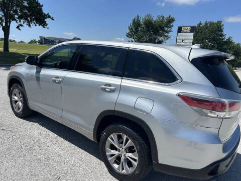 2015 Toyota Highlander LE Plus