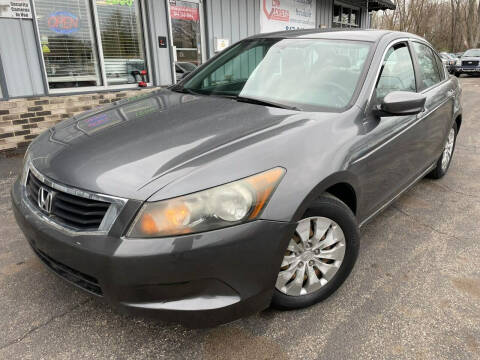 2009 Honda Accord for sale at Car Castle in Zion IL