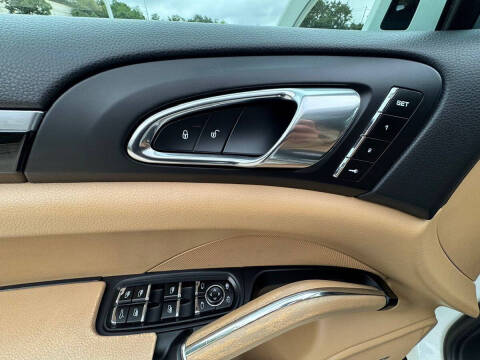 2017 Porsche Cayenne S